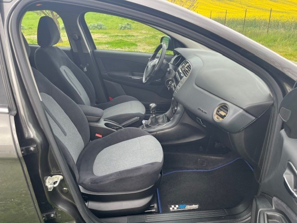 FIAT Bravo 1.9 MJT 120 CV Emotion - 20