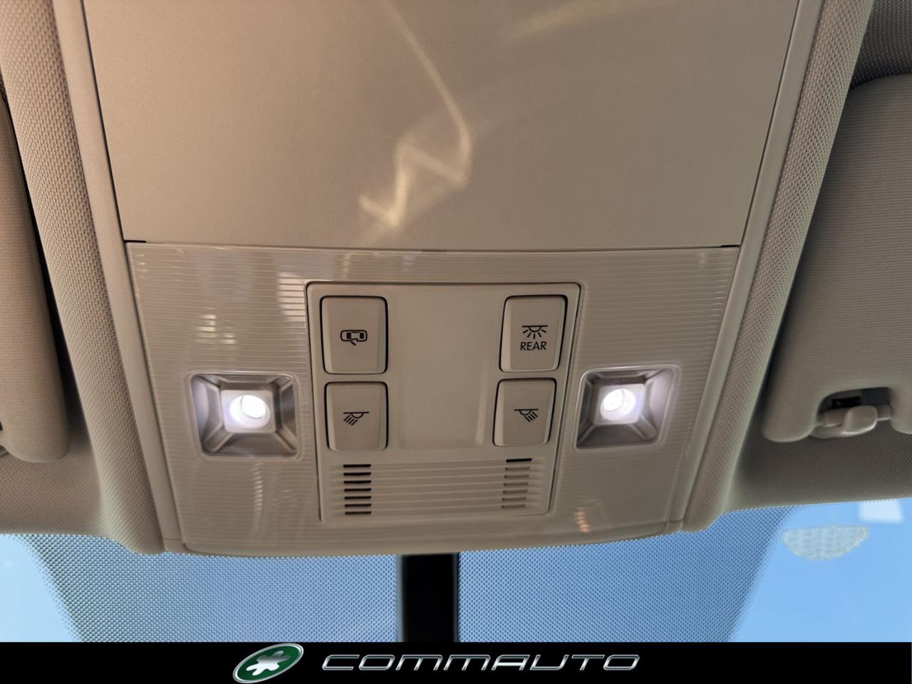 VOLKSWAGEN Golf 1.6 TDI 110 CV DSG 5p. Comfortline BlueMotion Tech - 24