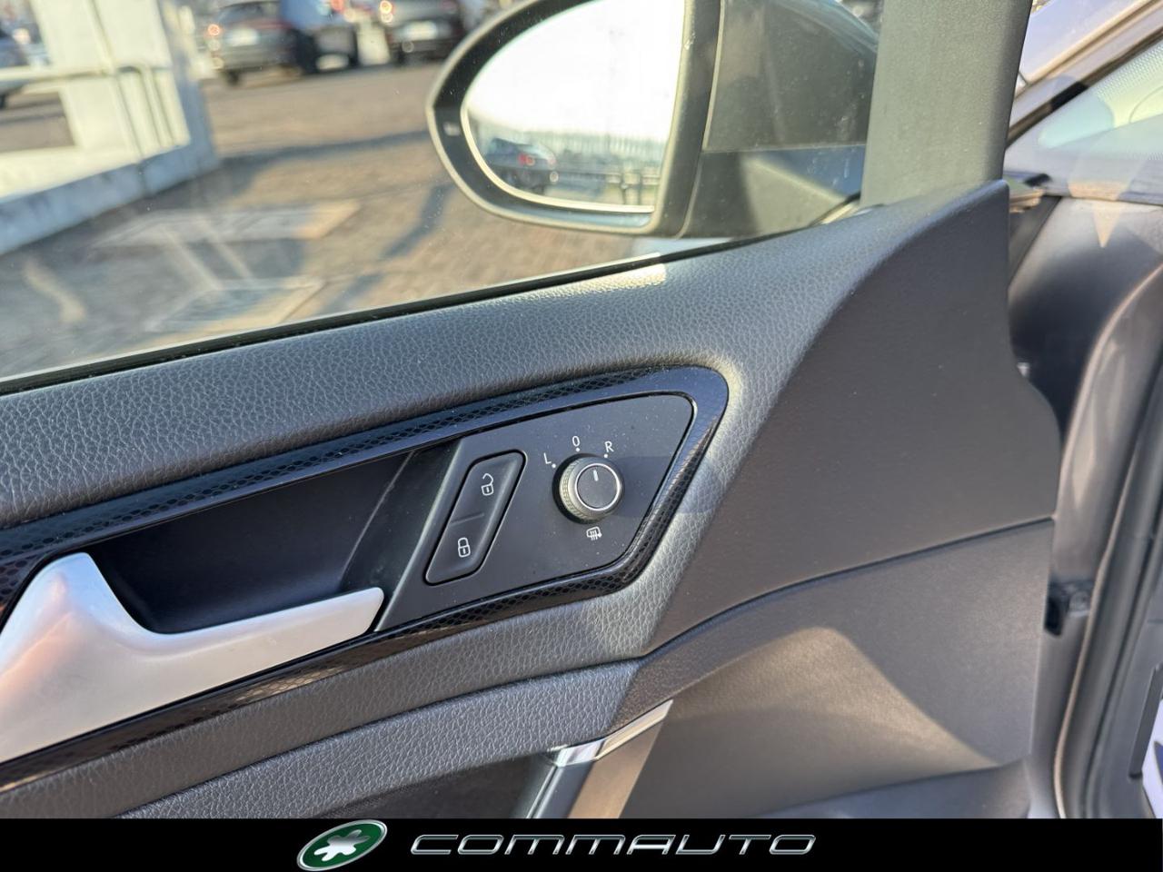 VOLKSWAGEN Golf 1.6 TDI 110 CV DSG 5p. Comfortline BlueMotion Tech - 15