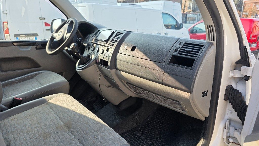 VOLKSWAGEN Transporter 2.0 TDI 84CV PC Furgone BMT - 9