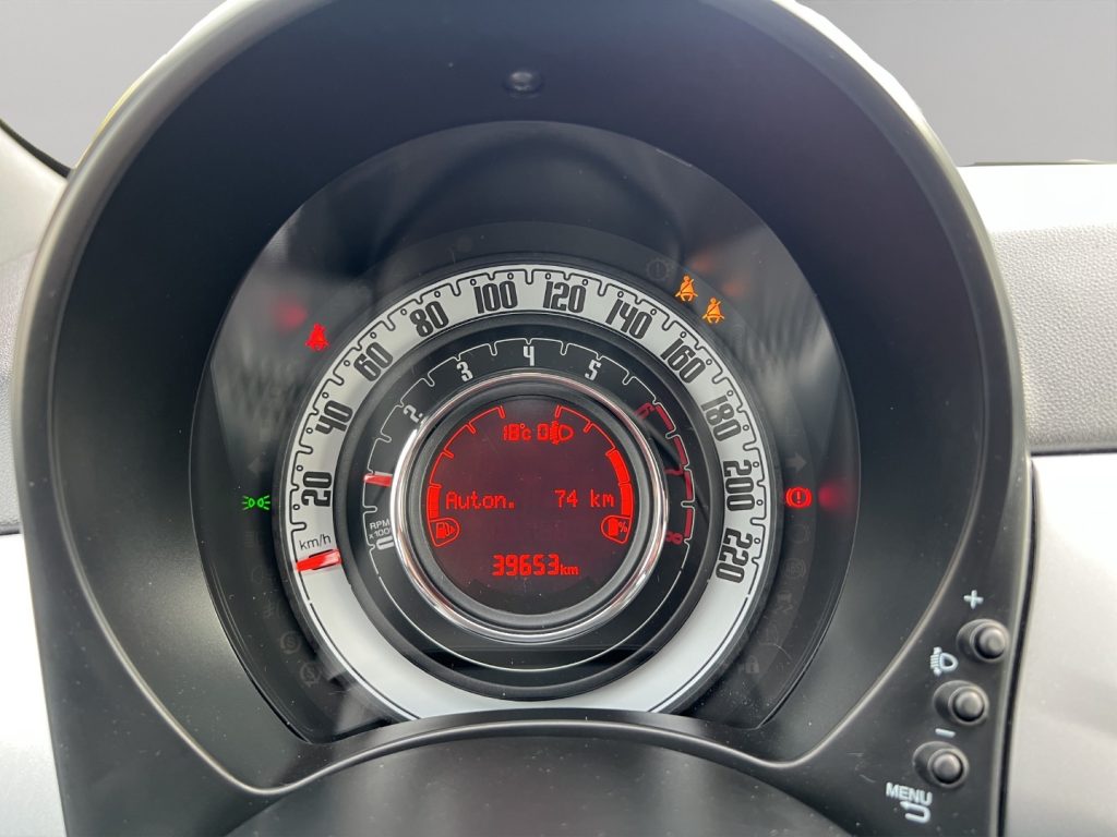 FIAT 500 1.0 Hybrid Connect - 12