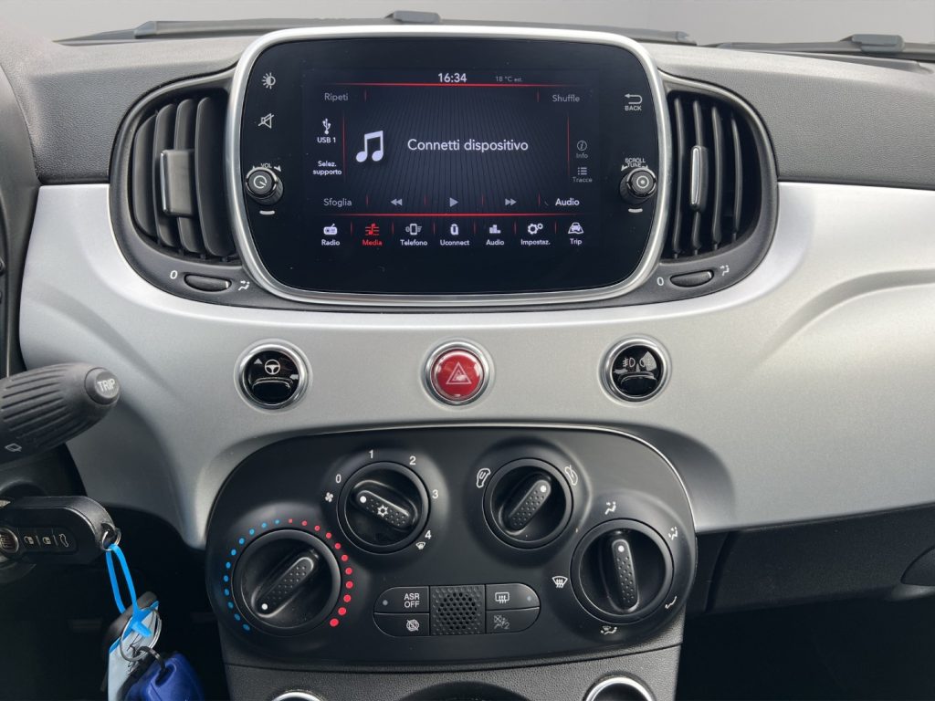 FIAT 500 1.0 Hybrid Connect - 14