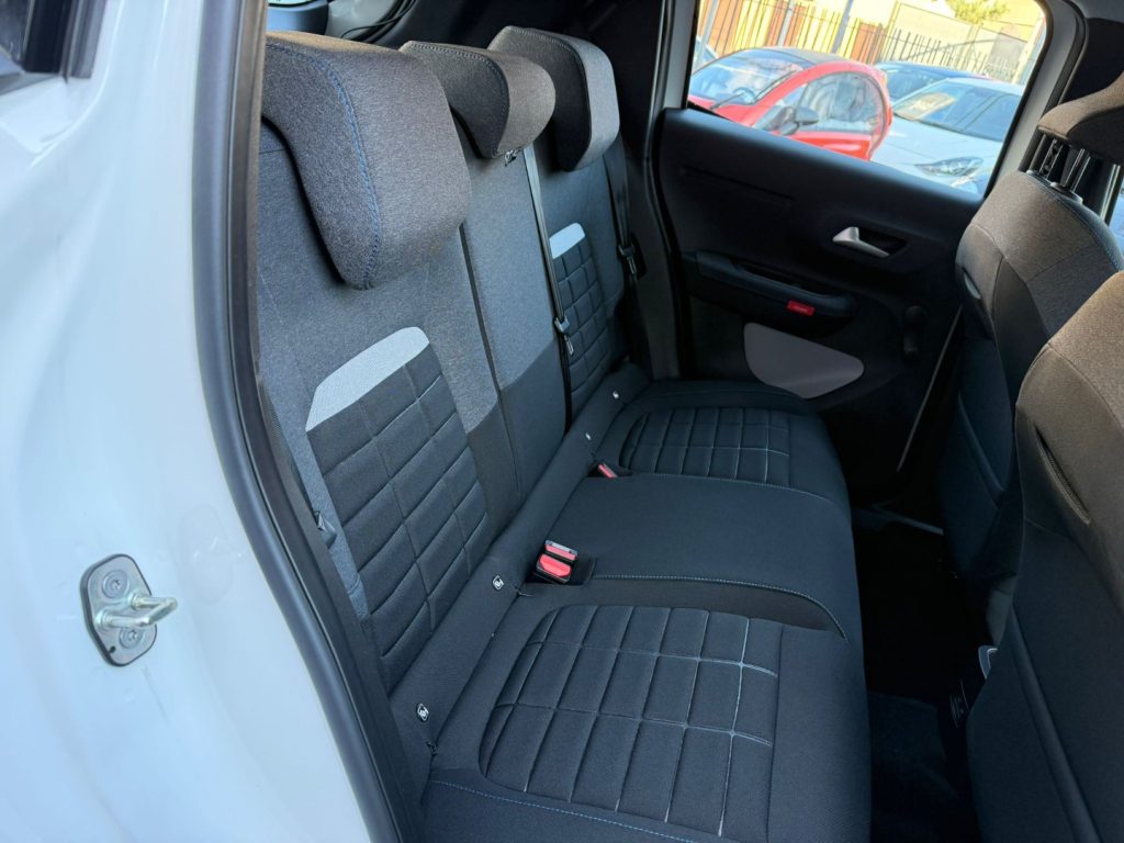 CITROEN C3 PureTech 100 S&S Plus - 24