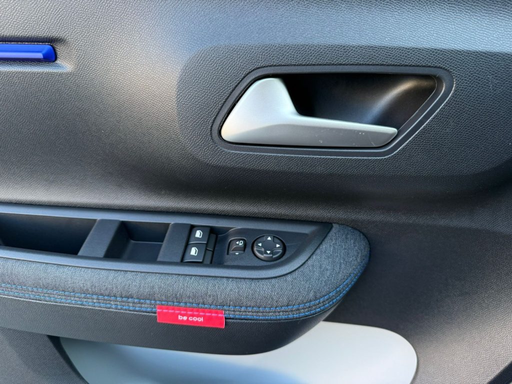 CITROEN C3 PureTech 100 S&S Plus - 19