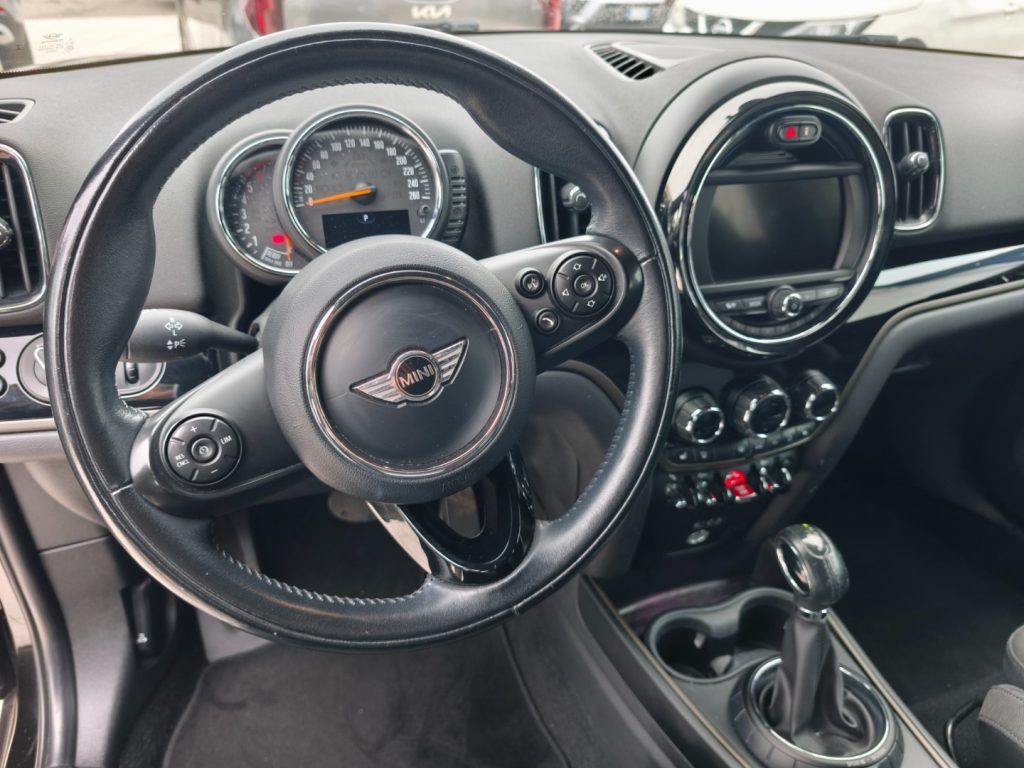 MINI Countryman 2.0 Cooper D Hype Automatica Pelle Navi - 9