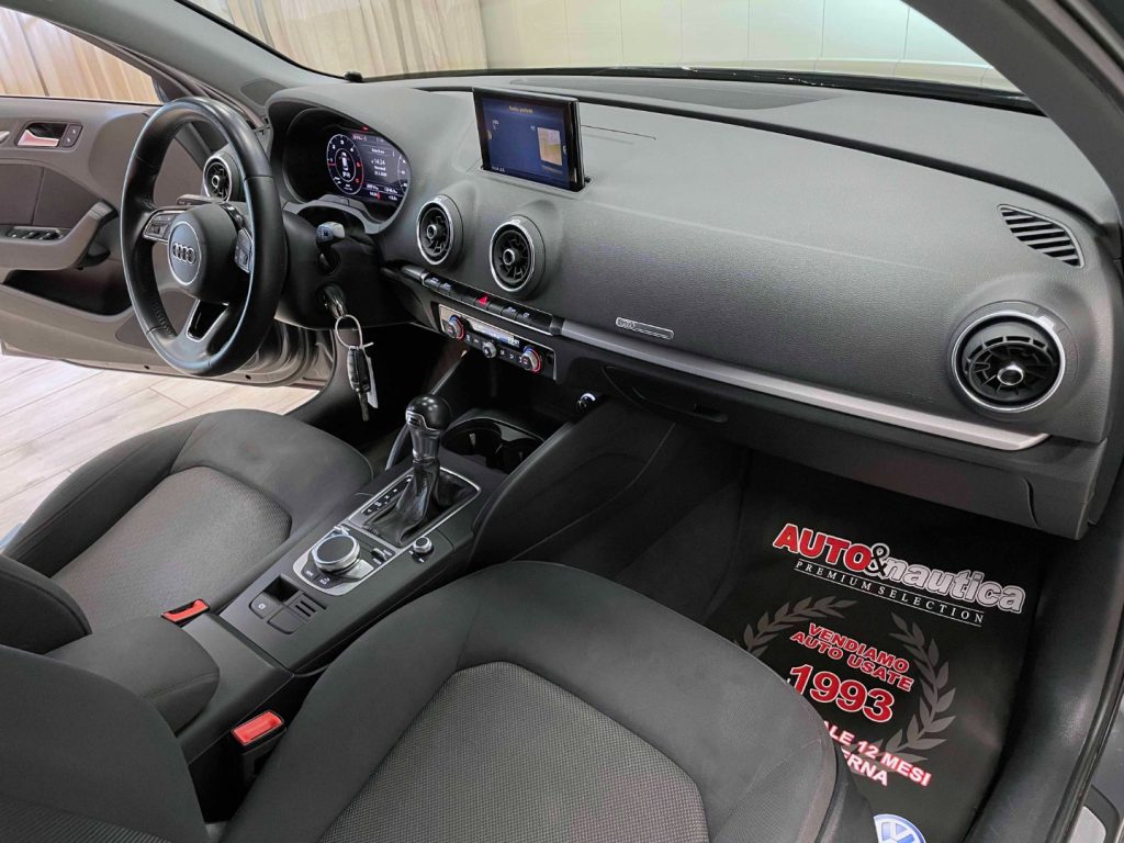 AUDI A3 SPORTBACK 30 1.6 TDI 116CV S-TRONIC - 44