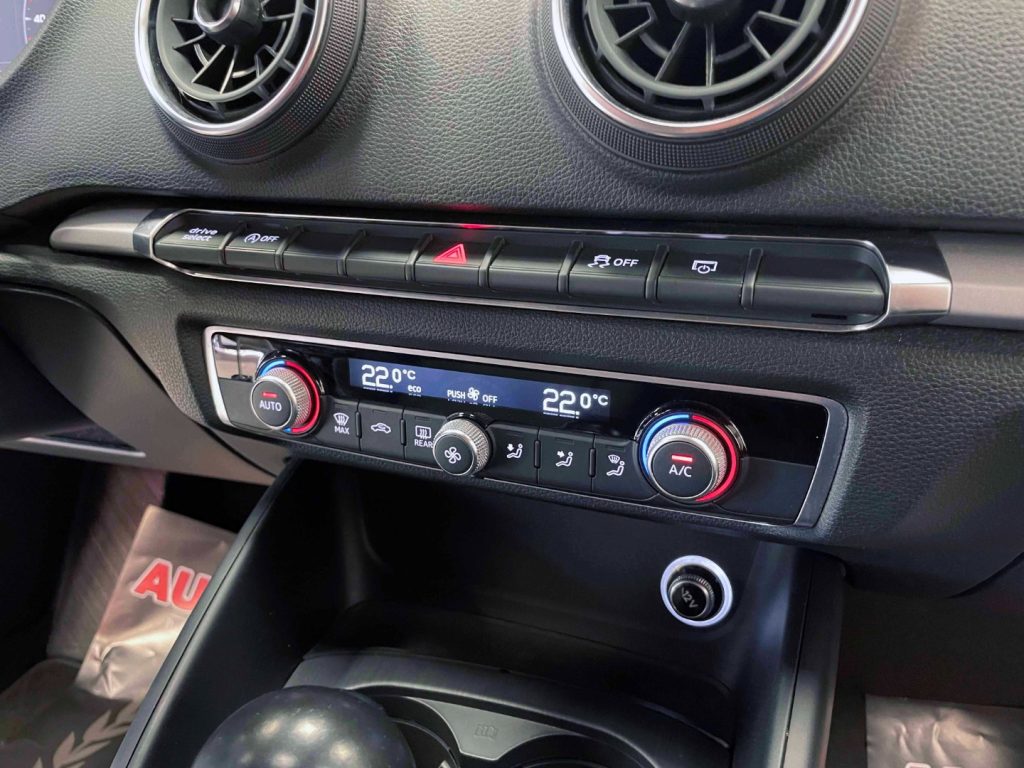 AUDI A3 SPORTBACK 30 1.6 TDI 116CV S-TRONIC - 46