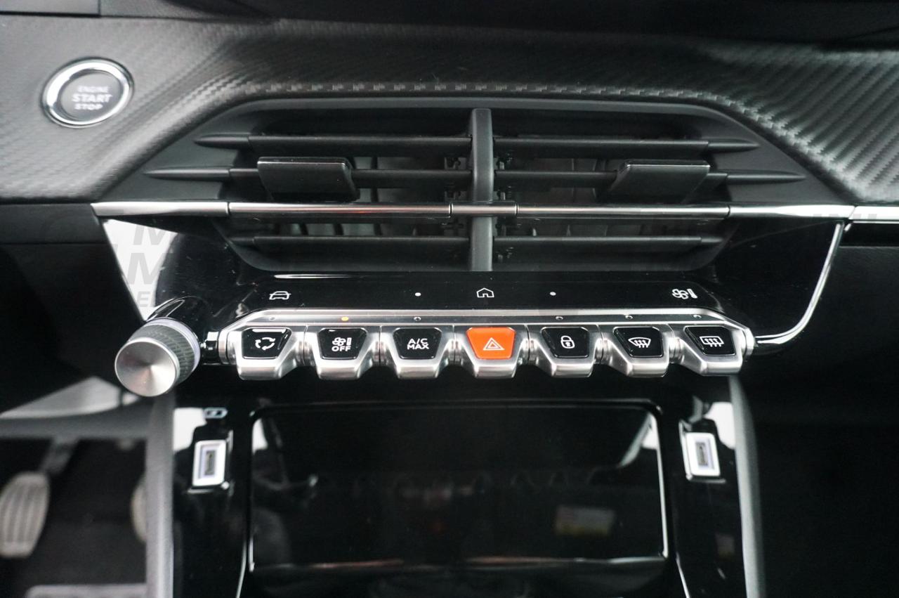 PEUGEOT 2008 1.2 PURETECH 100CV ALLURE - 15