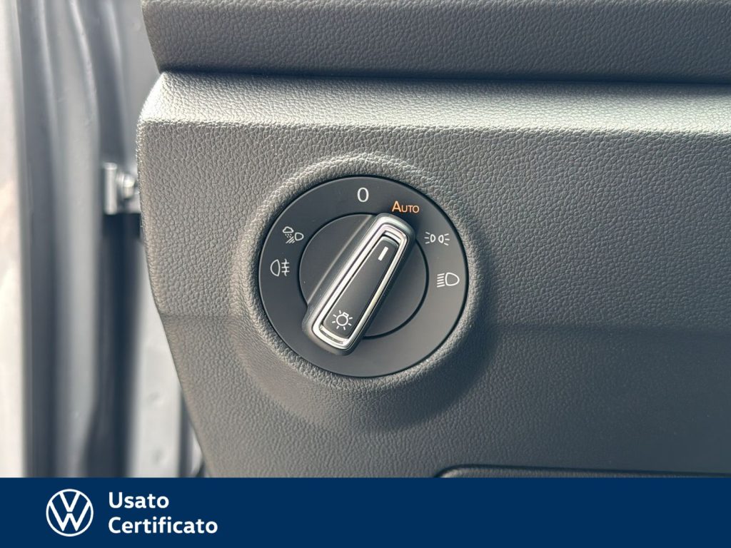 VOLKSWAGEN T-Roc 1.5 tsi r-line dsg - 14