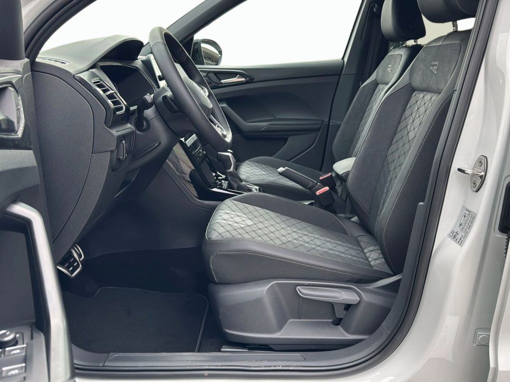 VOLKSWAGEN T-Cross Nuova T-Cross R-Line Plus 1.0 TSI 85 kW (115 CV) D - 9