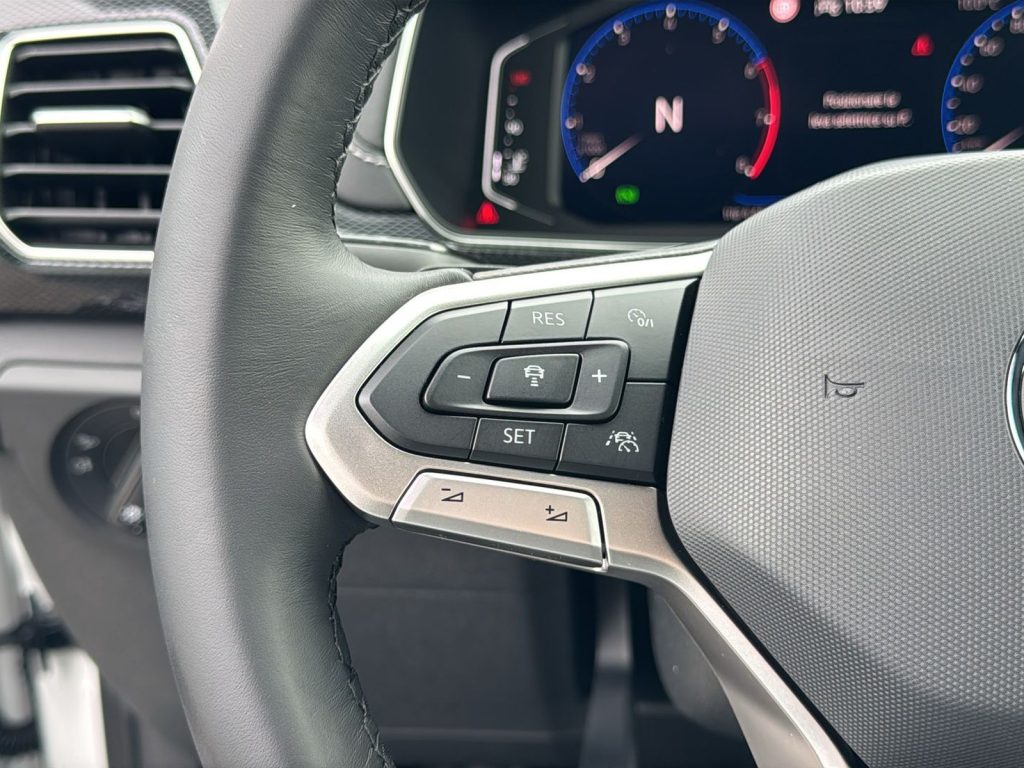 VOLKSWAGEN T-Cross Nuova T-Cross R-Line Plus 1.0 TSI 85 kW (115 CV) D - 21