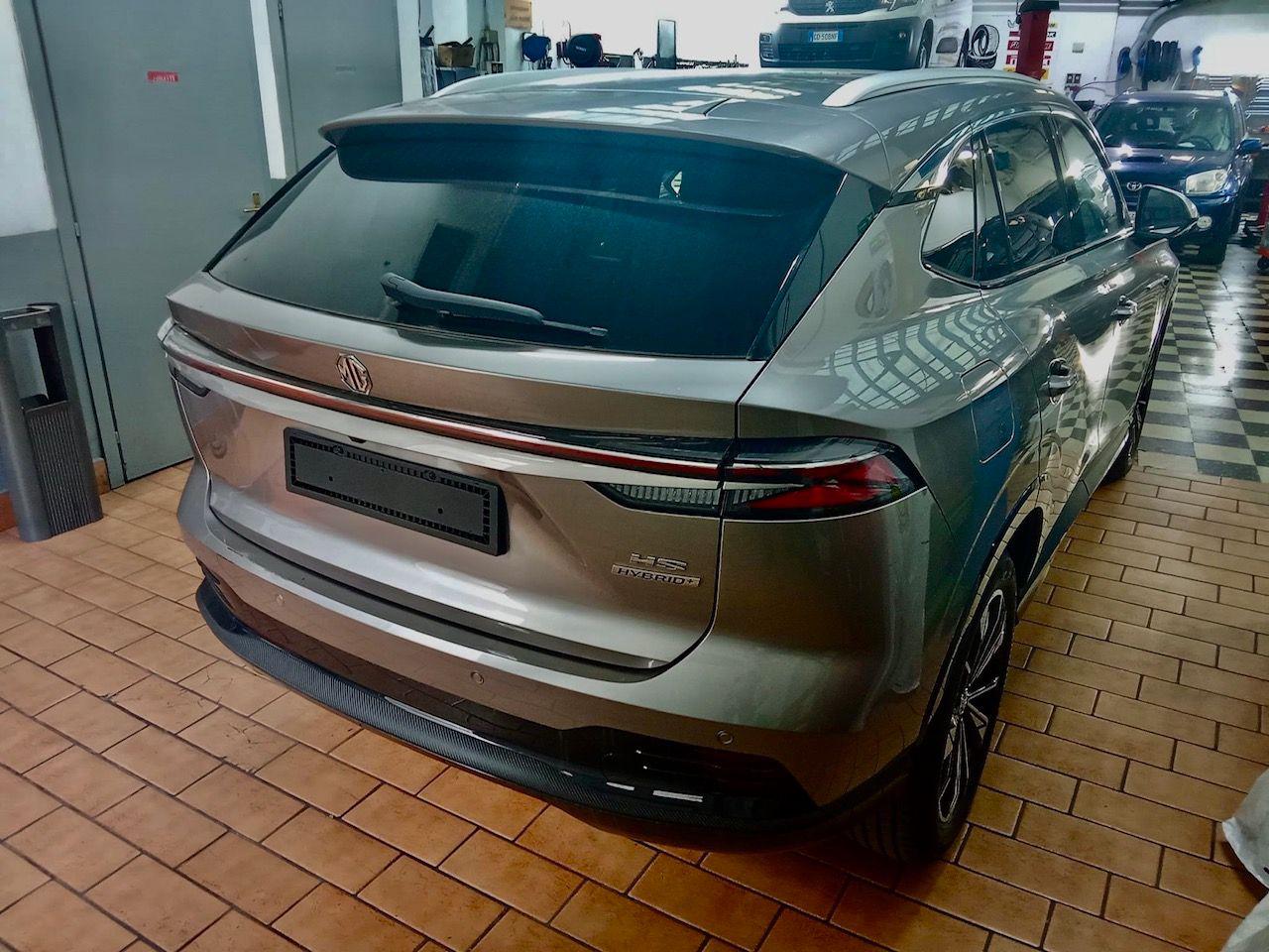 MG HS HEV  224cv Luxury - 3