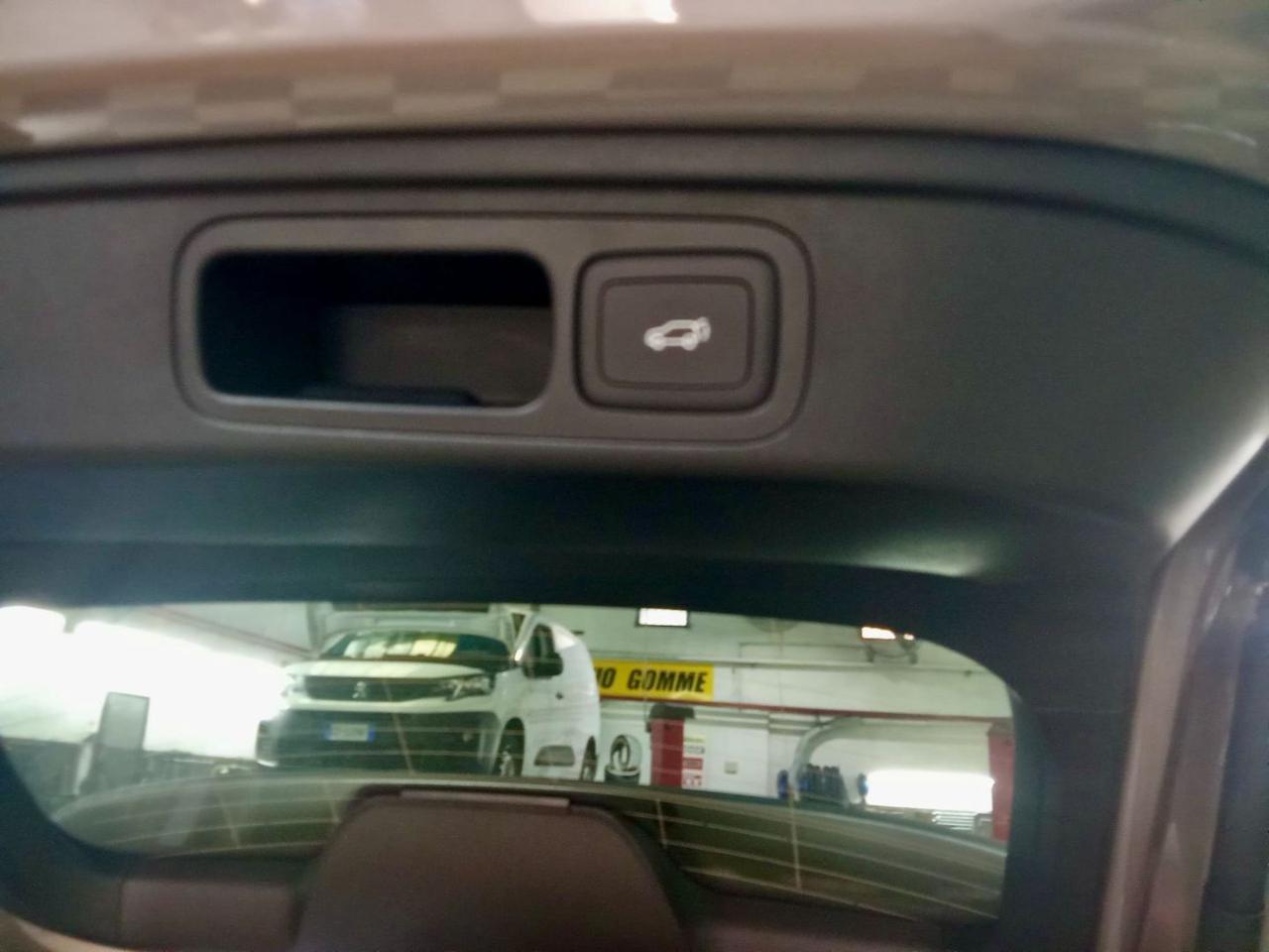 MG HS HEV  224cv Luxury - 21