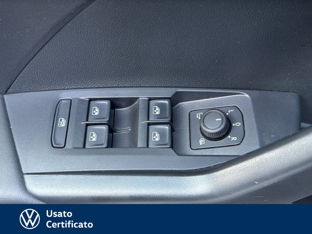 VOLKSWAGEN T-Cross 1.0 tsi edition plus 95cv - 12