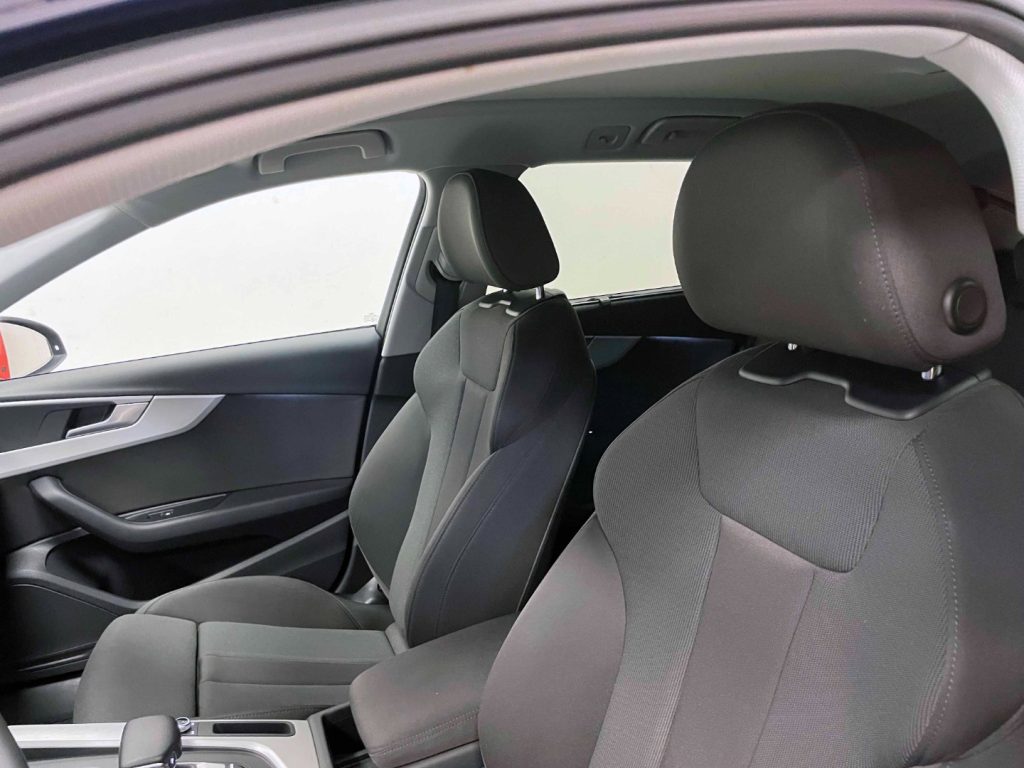 AUDI A4 AVANT 35 TDI/163 CV S TRONIC SPORT- IVA DEDUCIBILE - 17