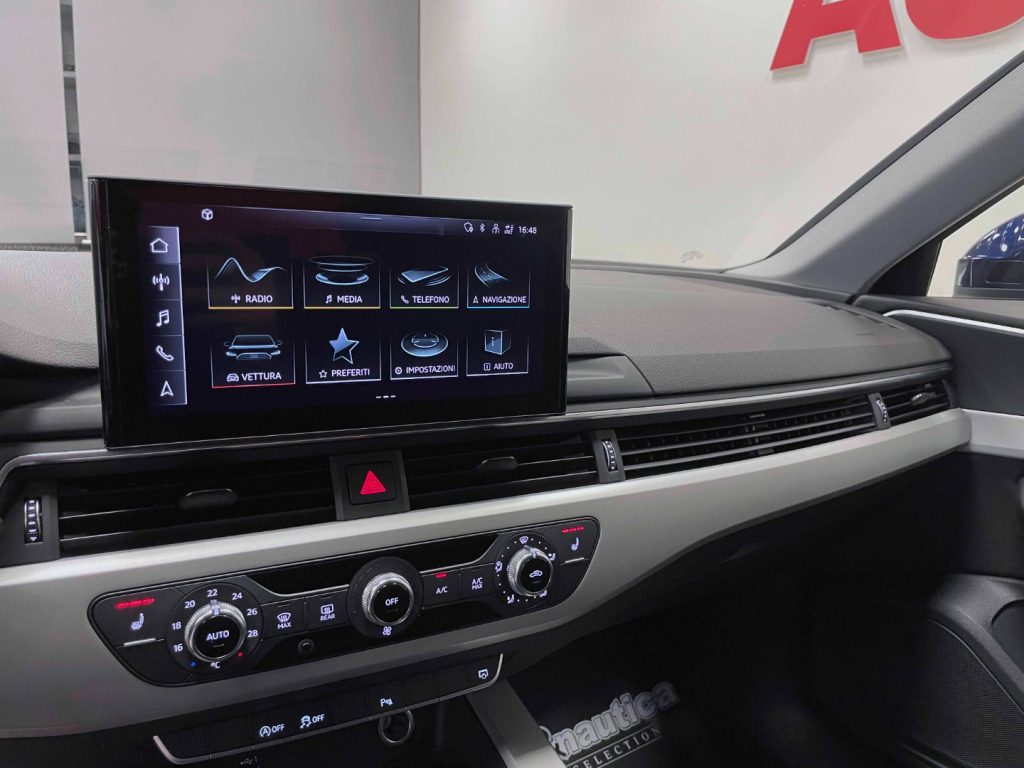 AUDI A4 AVANT 35 TDI/163 CV S TRONIC SPORT- IVA DEDUCIBILE - 21