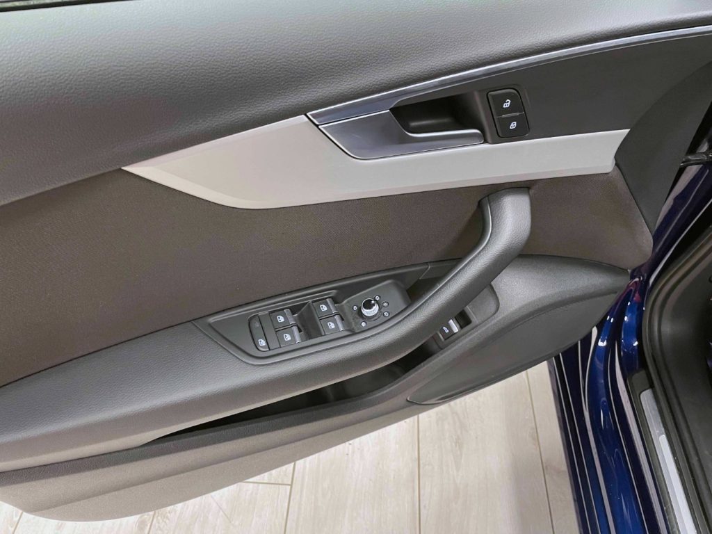 AUDI A4 AVANT 35 TDI/163 CV S TRONIC SPORT- IVA DEDUCIBILE - 40