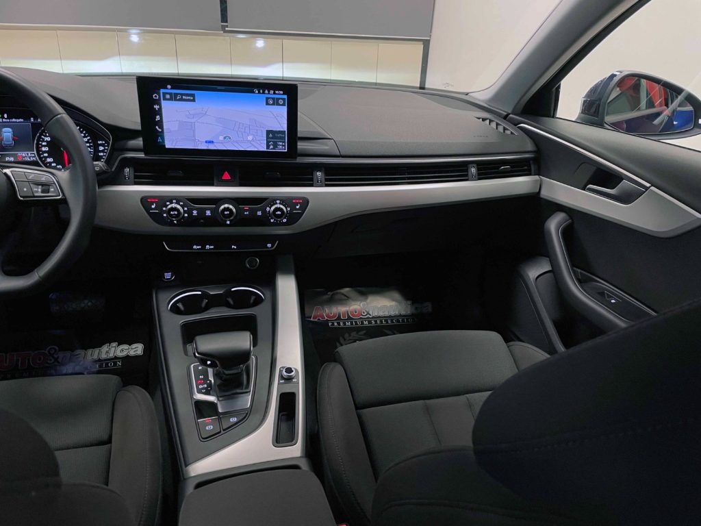 AUDI A4 AVANT 35 TDI/163 CV S TRONIC SPORT- IVA DEDUCIBILE - 53