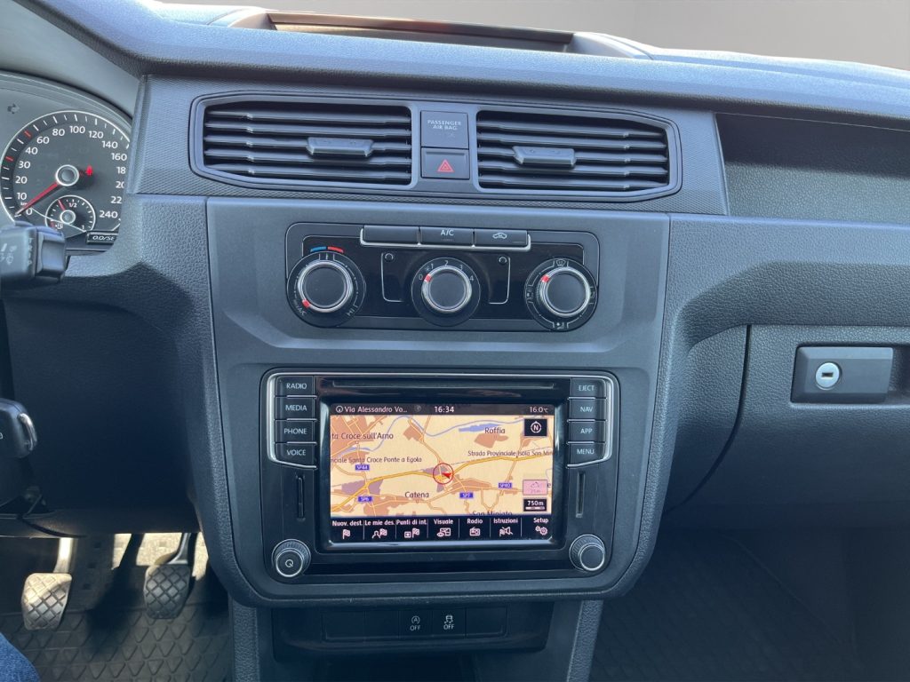 VOLKSWAGEN Caddy 2.0TDI 4x4 4Motion Allestito - 13