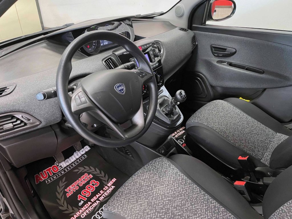 LANCIA Ypsilon 1.0 FIREFLY HYBRID SILVER - IVA DEDUCIBILE - 12