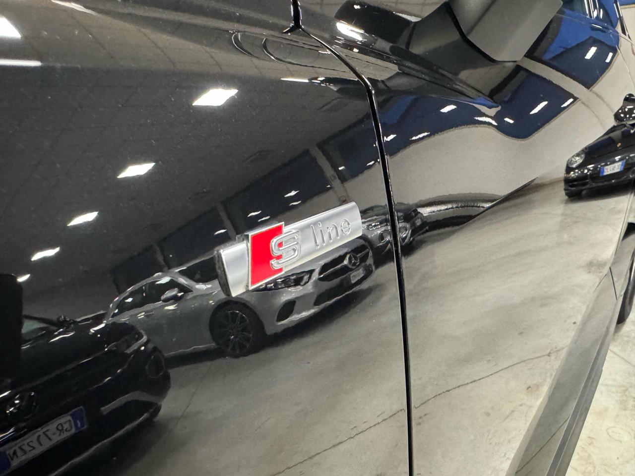 AUDI Q3 SPB 35 TDI S tronic S line edition - 16