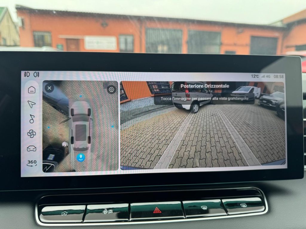 MG HS 1.5 FULL HYBRID+ 224CV  LUXURY KM0 - 10