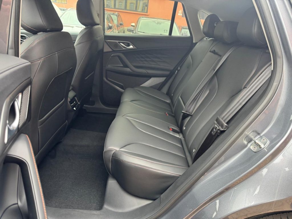 MG HS 1.5 FULL HYBRID+ 224CV  LUXURY KM0 - 17