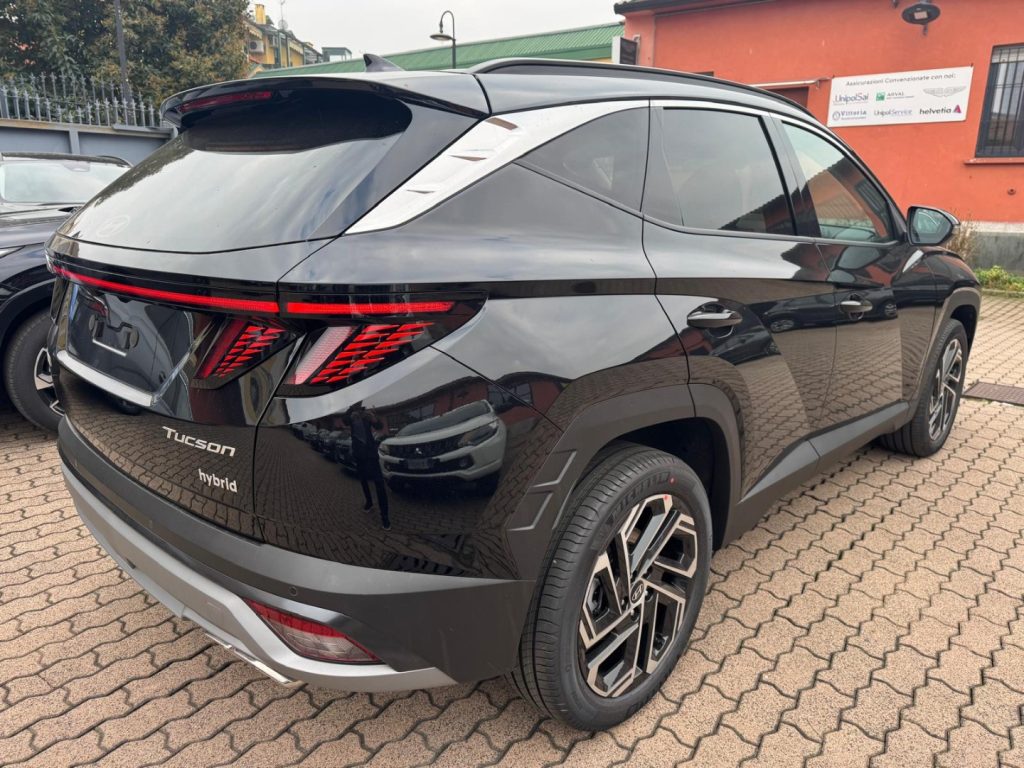 HYUNDAI Tucson 1.6 FULL HYBRID Aut. Exellence - 3