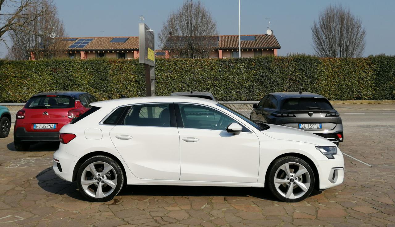 AUDI A3 SPB 30 TFSI MHEV S tronic Business Advanced - 5