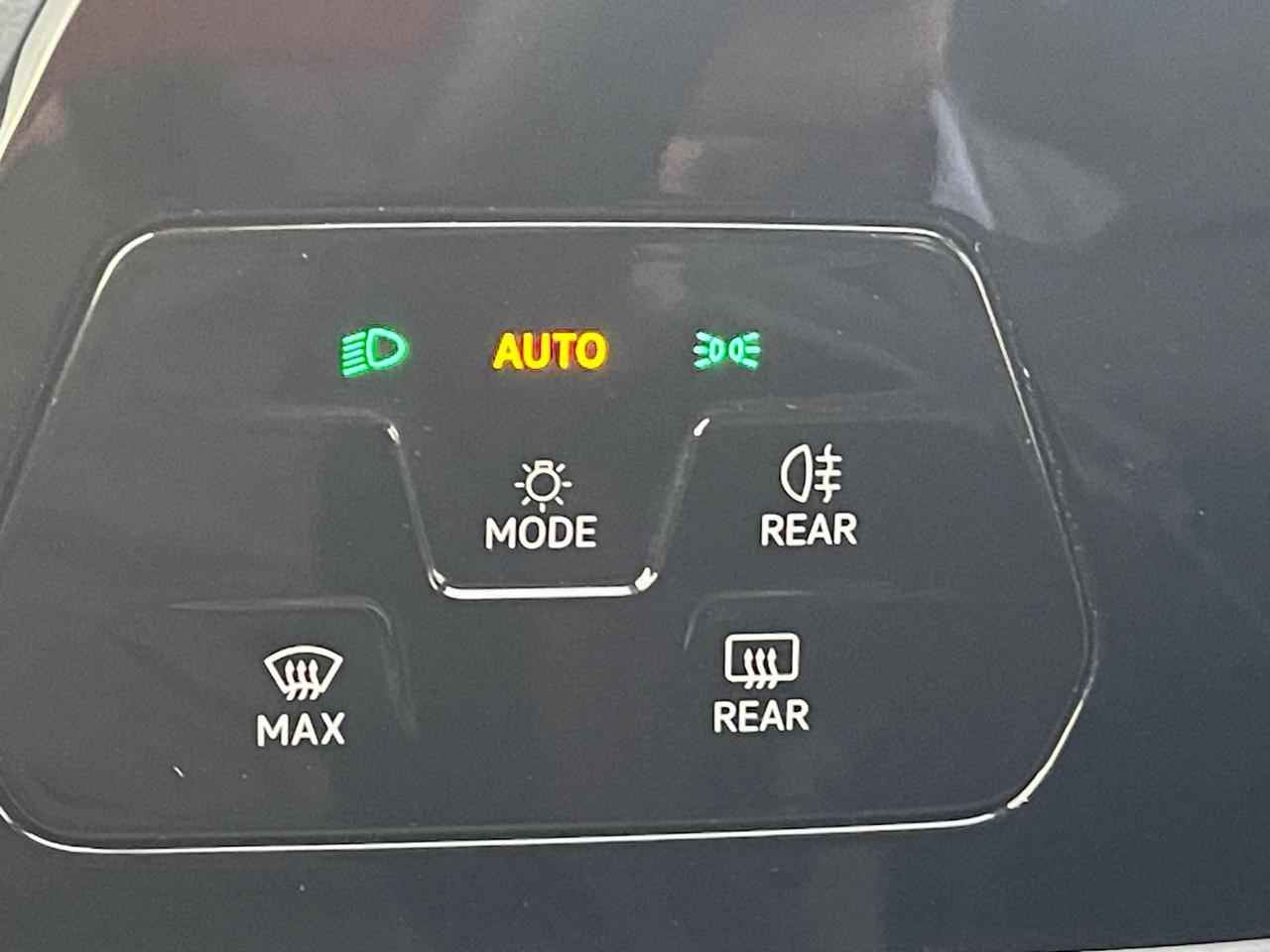 VOLKSWAGEN Golf 2.0 TDI SCR Editon Plus E6D - 9