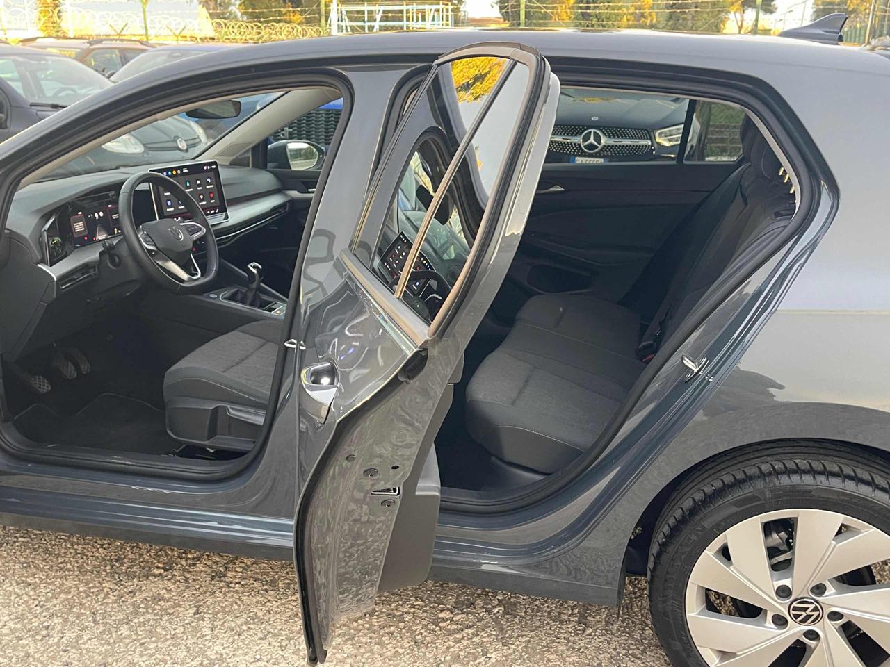 VOLKSWAGEN Golf 2.0 TDI SCR Editon Plus E6D - 18