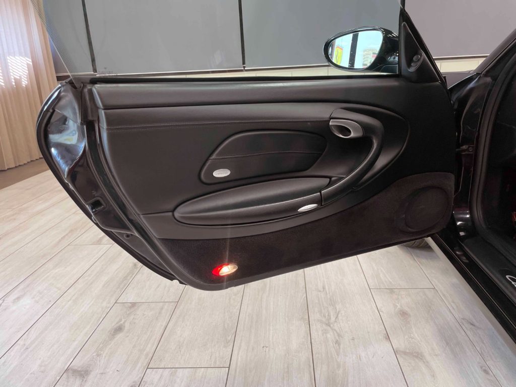 PORSCHE 911 CARRERA 996 C2 COUPE - 16