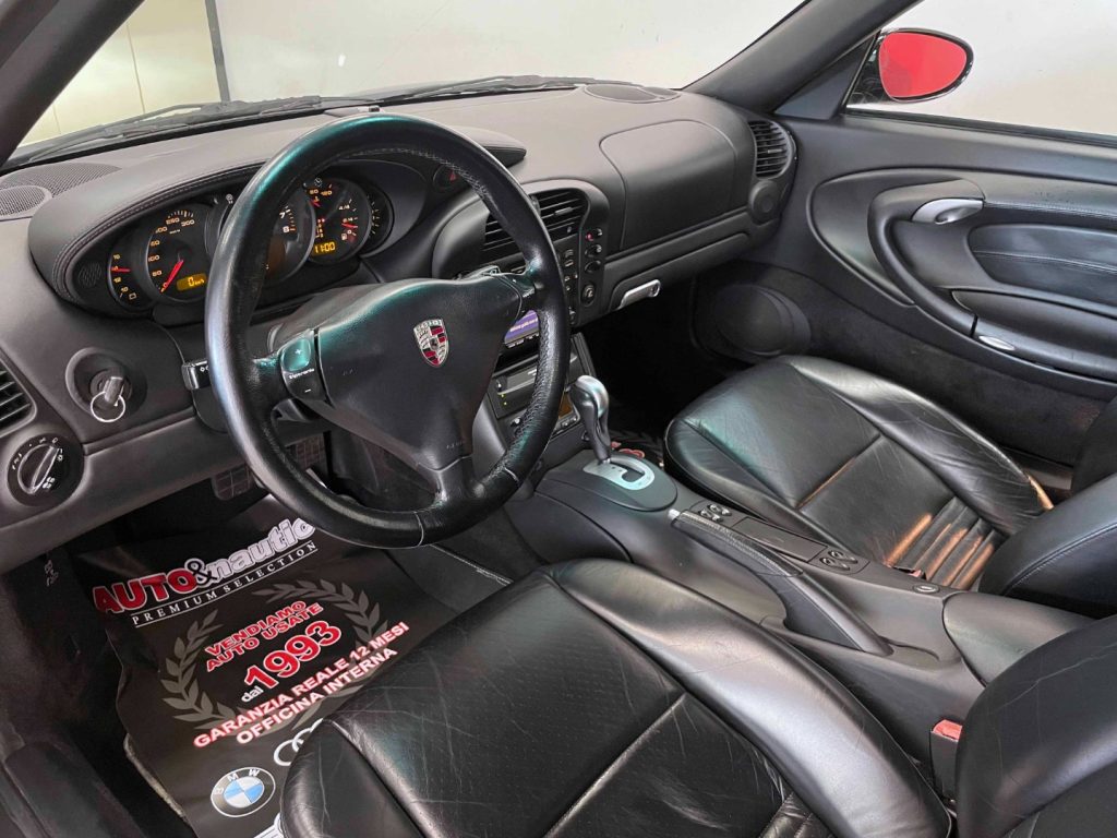 PORSCHE 911 CARRERA 996 C2 COUPE - 17