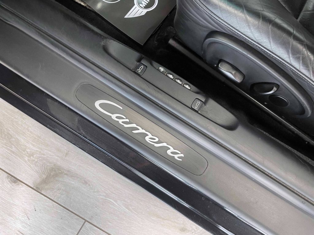 PORSCHE 911 CARRERA 996 C2 COUPE - 21