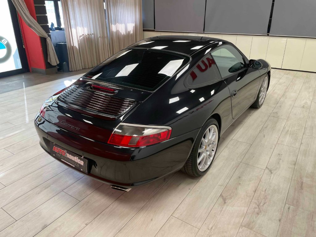 PORSCHE 911 CARRERA 996 C2 COUPE - 39