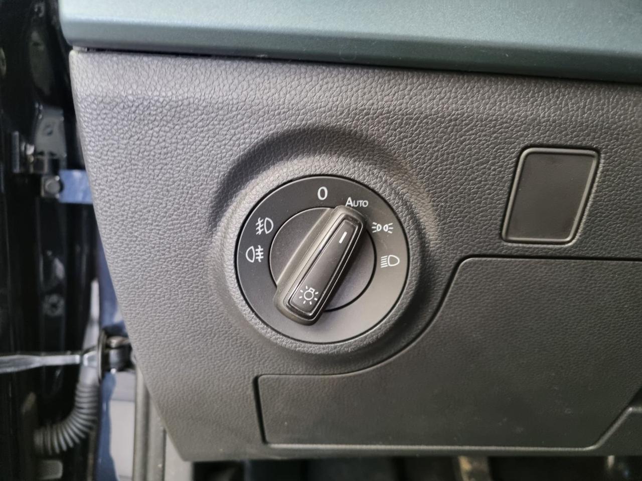 SEAT Arona 1.0 EcoTSI XPERIENCE - 27