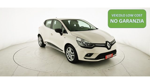 RENAULT Clio Beige pastello