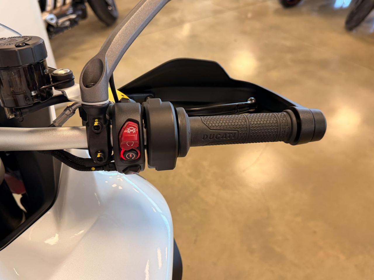 DUCATI Multistrada V4 S SPORT TRAVEL&RADAR MY2025 - 11