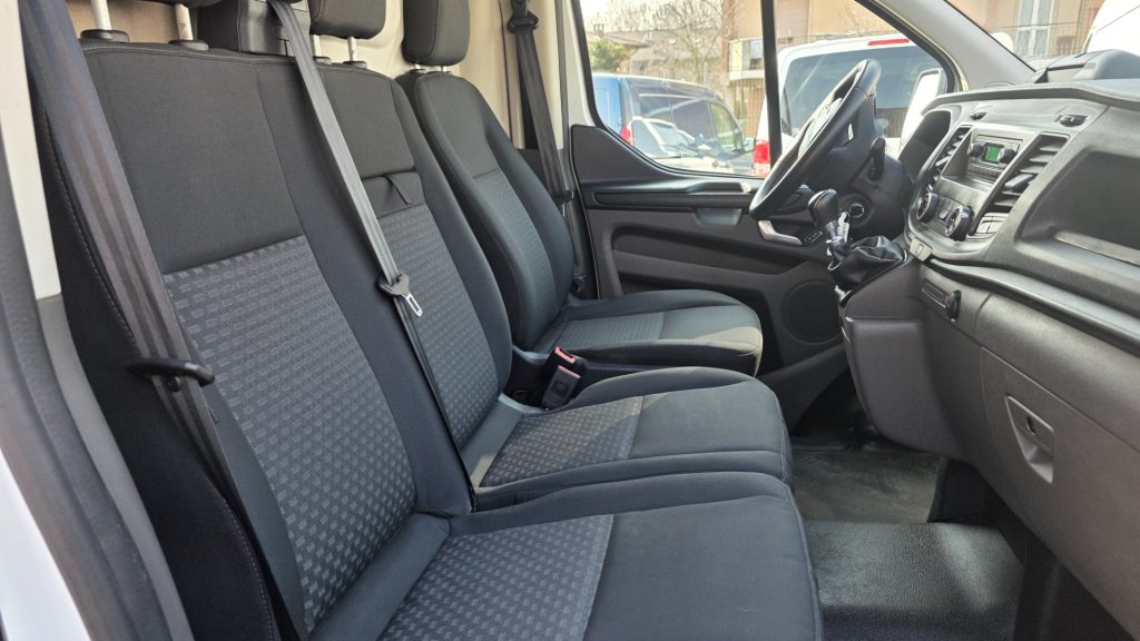 FORD Transit Custom 300 2.0 EcoBlue Hybrid 130 PL-TA Trend L2H2 - 11