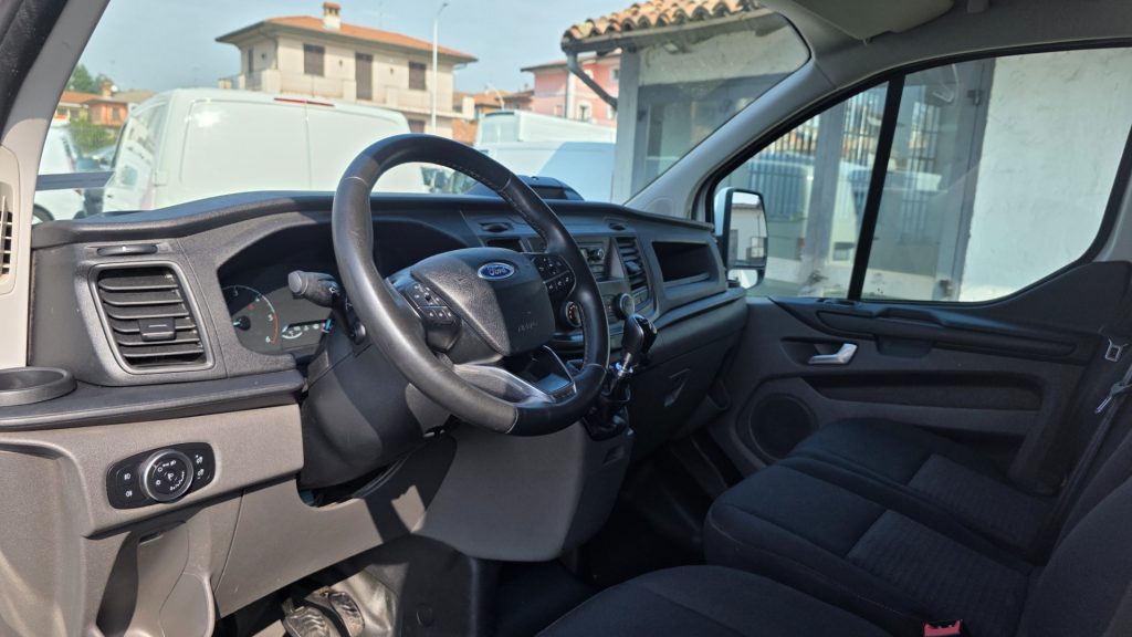 FORD Transit Custom 300 2.0 EcoBlue Hybrid 130 PL-TA Trend L2H2 - 8