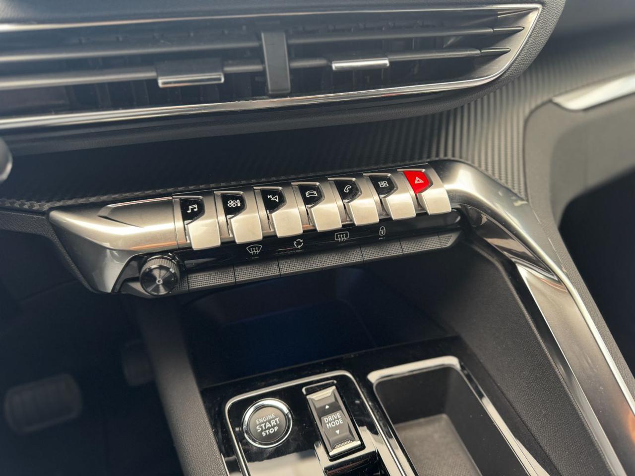 PEUGEOT 3008 BlueHDi 130cv EAT8 Allure Pack - 21