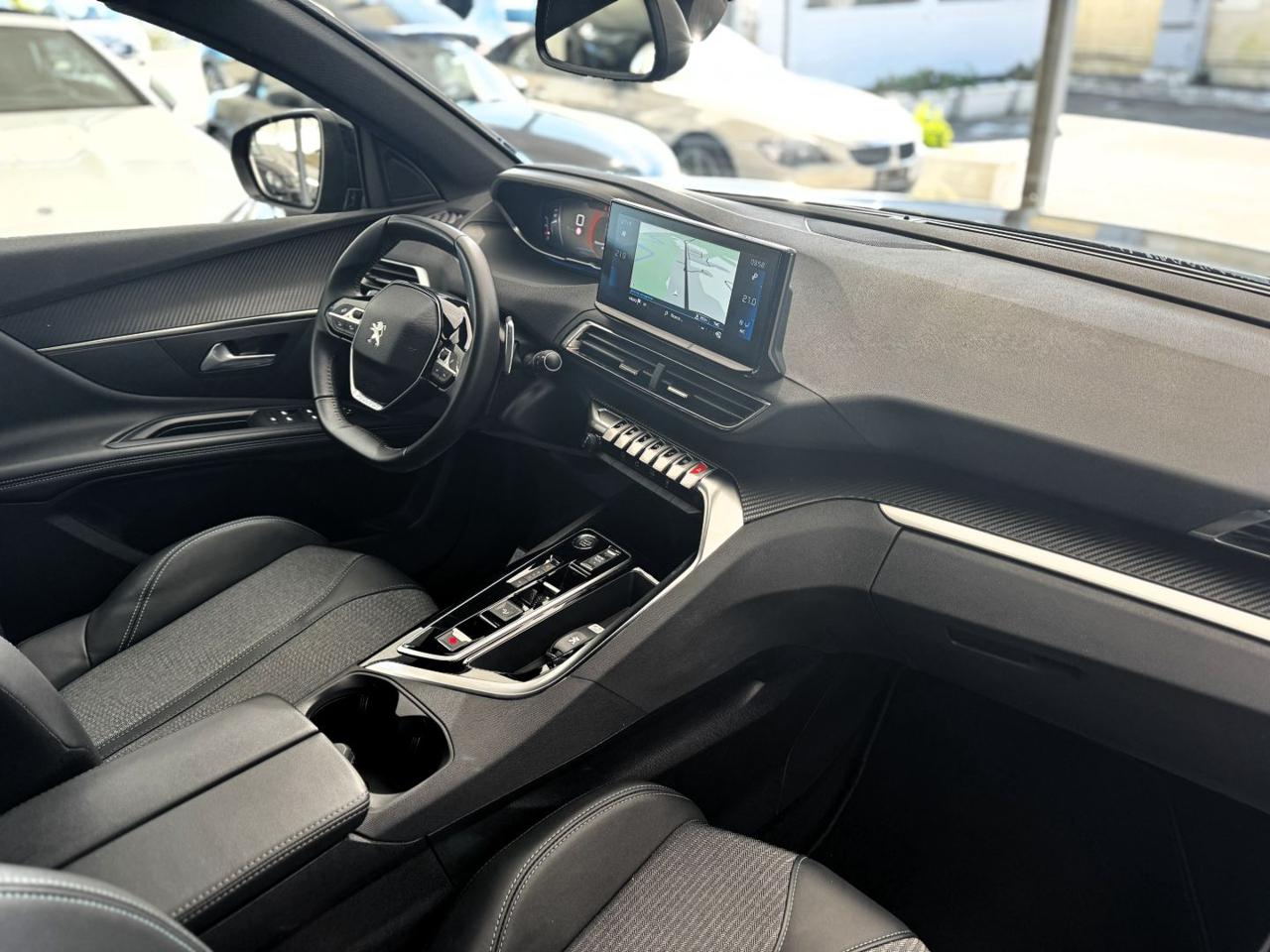 PEUGEOT 3008 BlueHDi 130cv EAT8 Allure Pack - 10