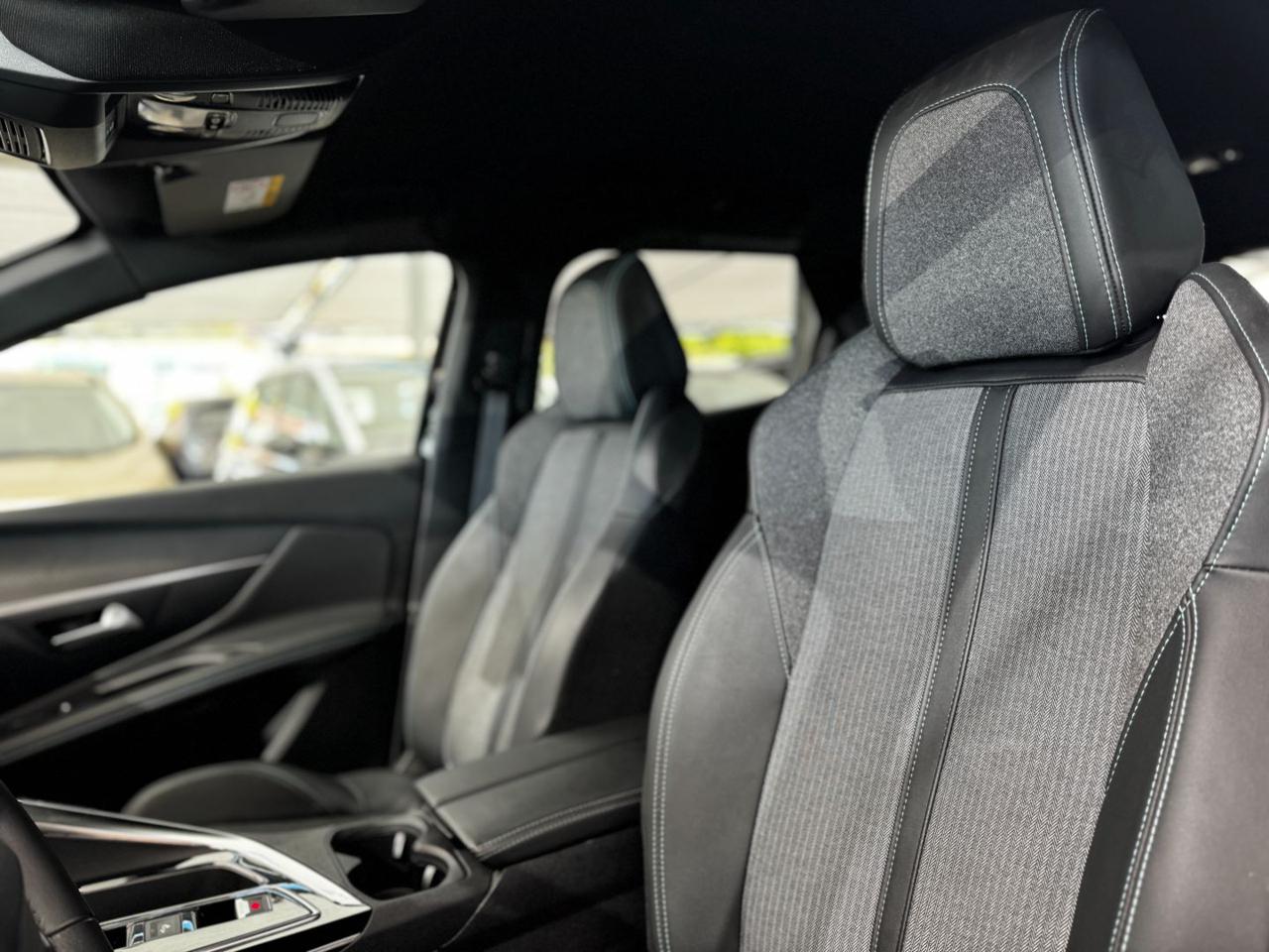 PEUGEOT 3008 BlueHDi 130cv EAT8 Allure Pack - 22