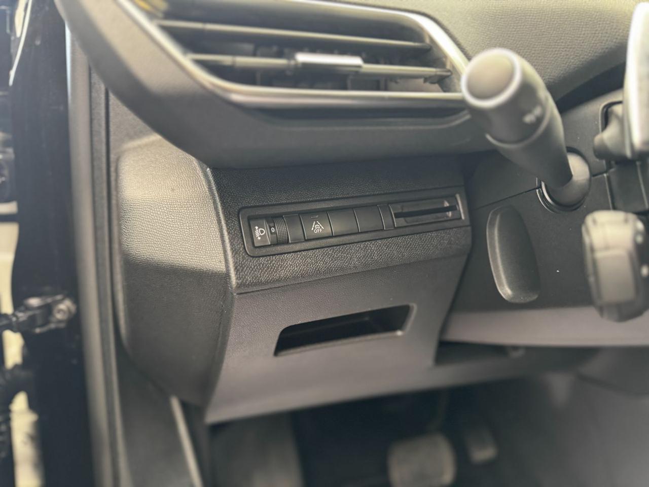 PEUGEOT 3008 BlueHDi 130cv EAT8 Allure Pack - 25