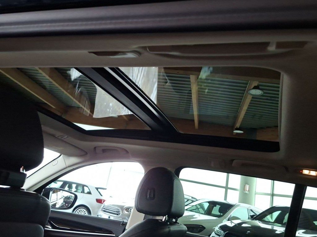 BMW 520 d 48V Touring Luxury Aut. + Tetto apr. - 8