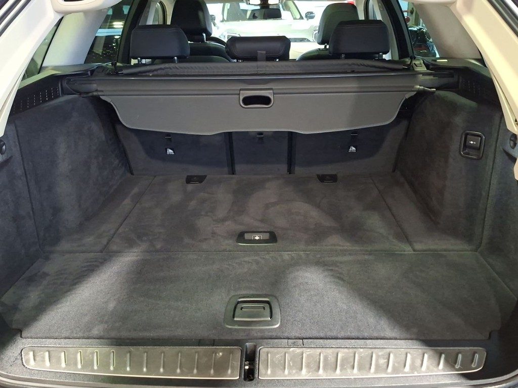 BMW 520 d 48V Touring Luxury Aut. + Tetto apr. - 14