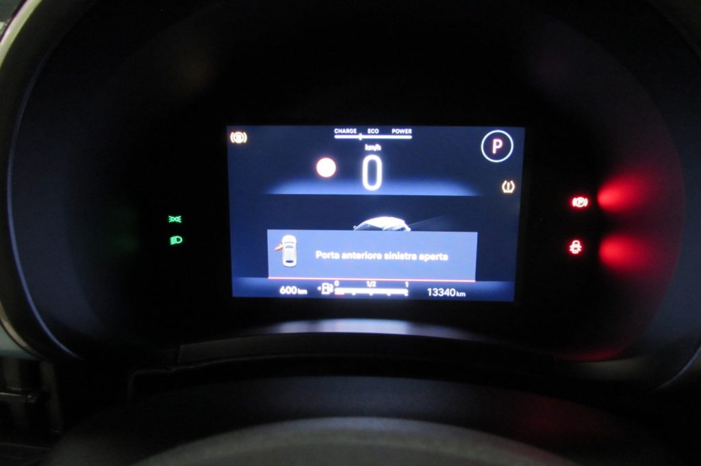 FIAT 600 Hybrid 145 CV DCT MHEV - 11