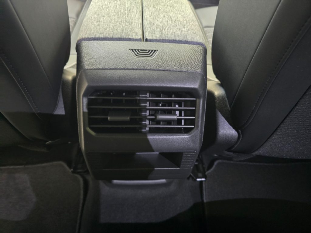 PEUGEOT 3008 Hybrid 145CV e-DCS6 Allure - 24