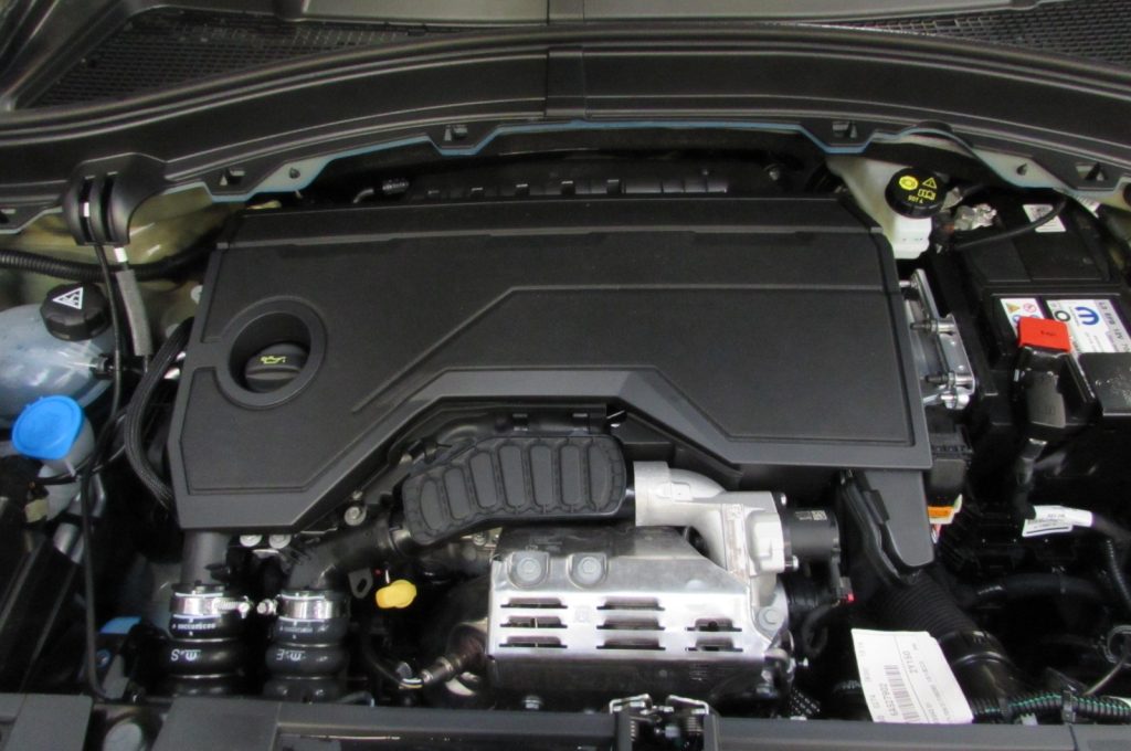 CITROEN C3 1.2 PureTech 100 S&S Plus KM ZERO - 18