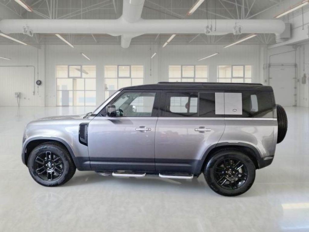 LAND ROVER Defender 110 3.0D I6 250 CV AWD Auto SE - 2